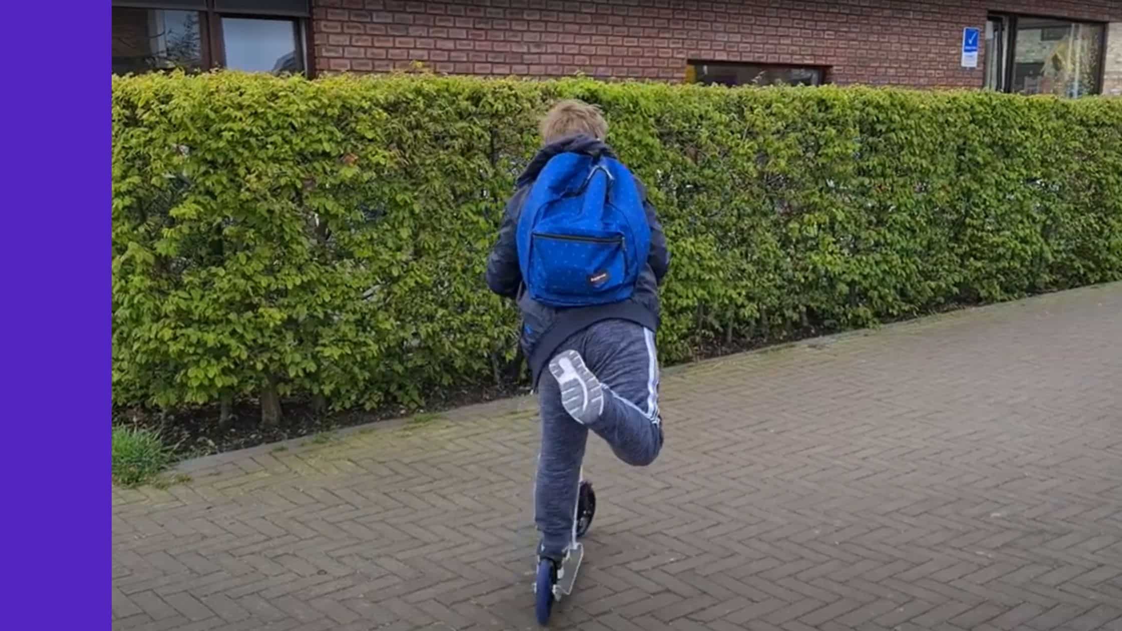 Beste schooltas voor de brugklas: top 5 voor jongens en meisjes + ervaringen van ouders